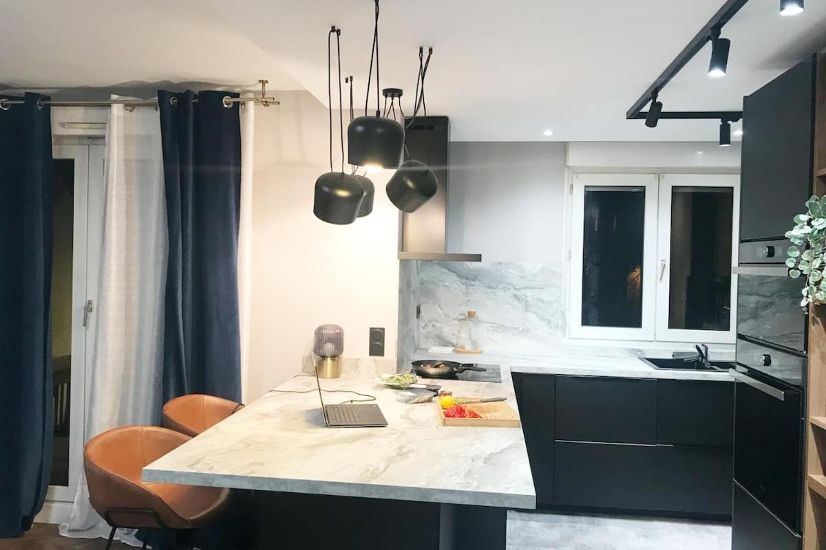 Nid Douillet - Bel Appartement Avec Garage Grenoble Exterior photo